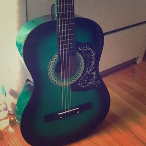 Kids starter guitar with case and pick